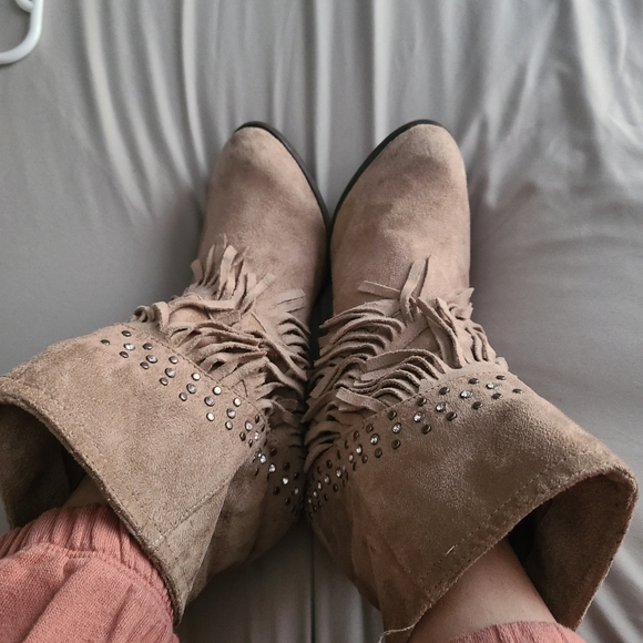 Not Rated Booties - Picture 6 of 6